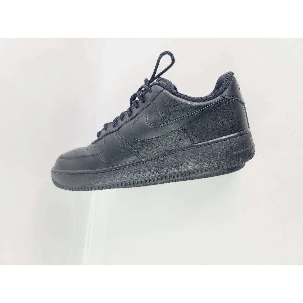 Nike‎ Air Leather / Rubber Casual Sneakers Men, Size 10.5, Black Color